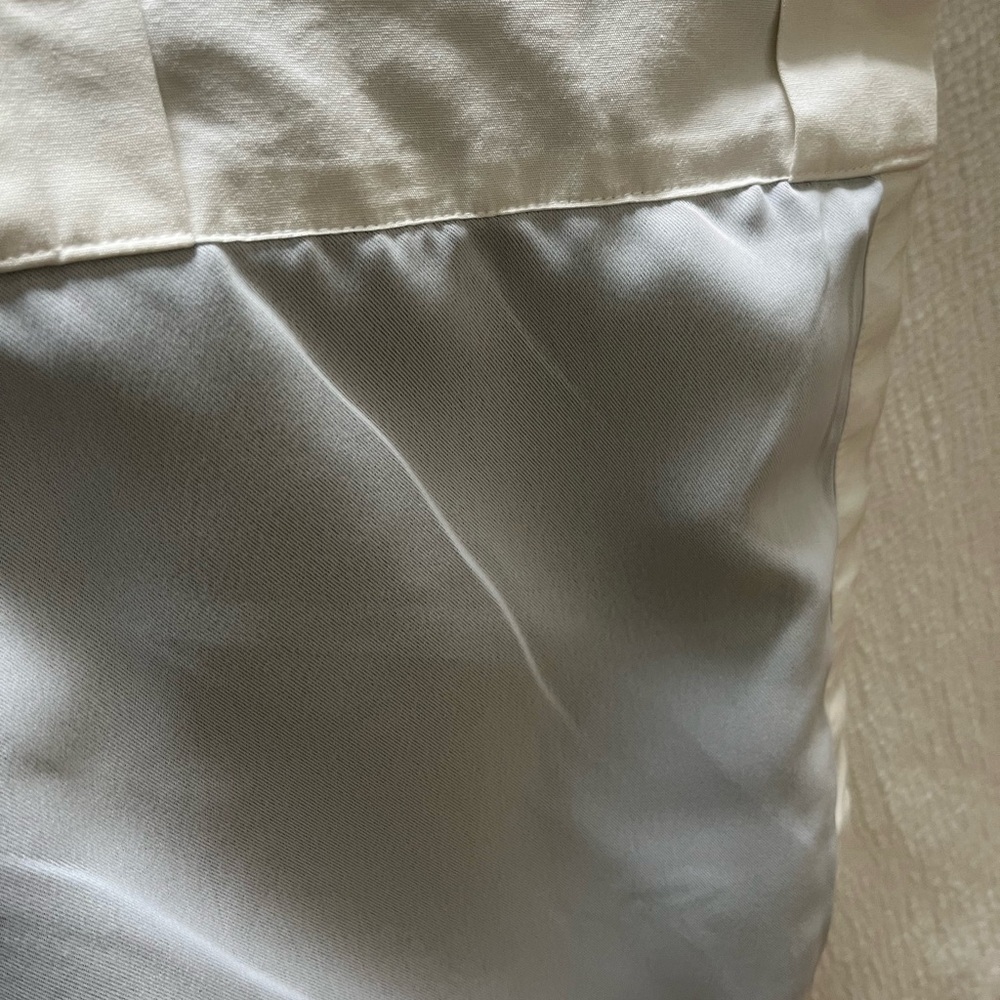 POTTERY BARN -PAIR OF PBTEEN SUITE RIBBON BLACKOUT CURTAINS - Picture 5 of 8